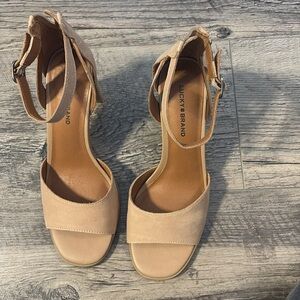 LUCKY BRAND block heels — 8.5